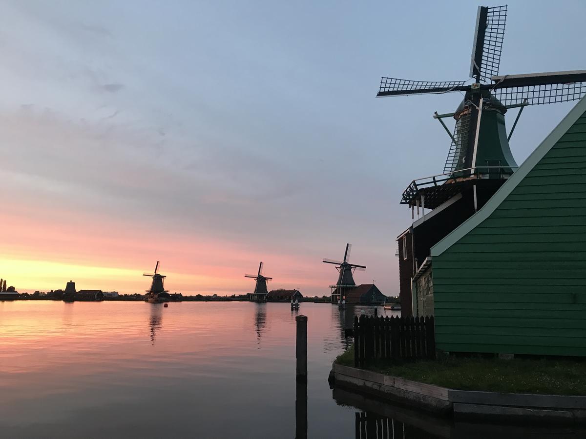 Stay Overnight At Windmill Village Zaanse Schans - Amsterdam ซานดาม ภายนอก รูปภาพ
